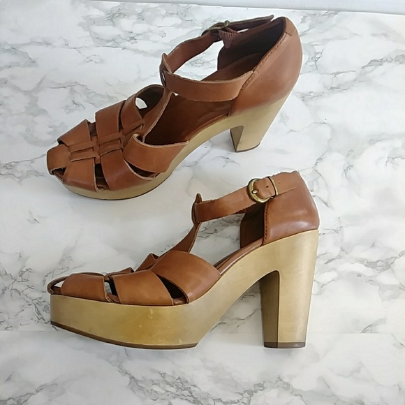 Madewell Shoes - Madewell leather heel clogs size 9.5